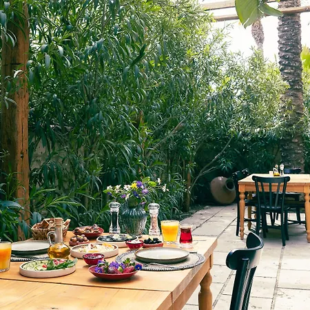 Manastir Отель Алачати