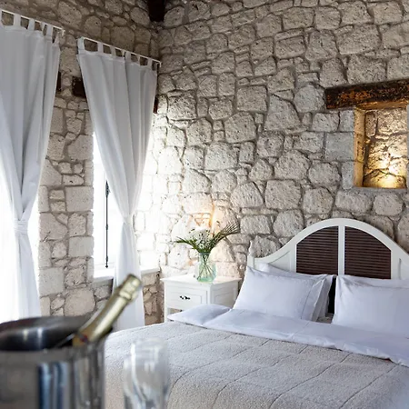 Отель Manastir Алачати