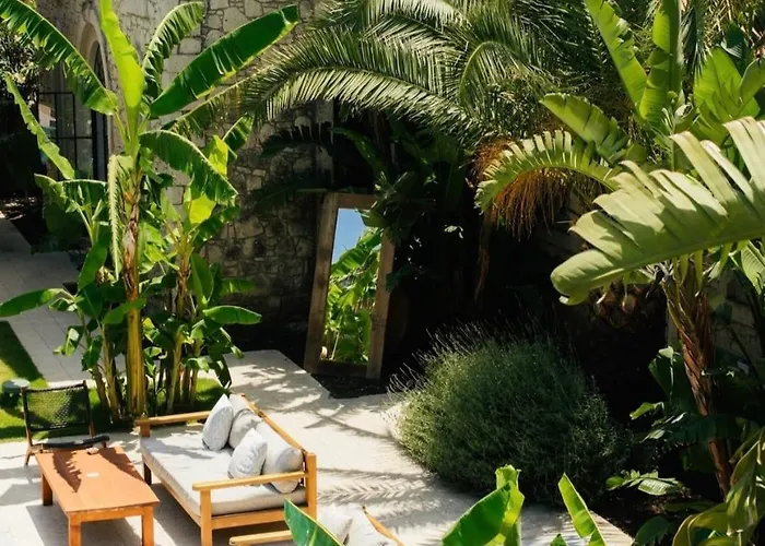 Manastir 2* אלאקאטי