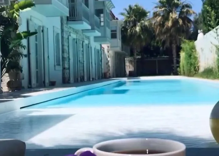 Manastir 2* אלאקאטי