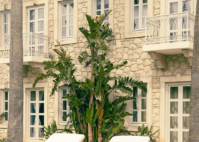 מלון Manastir 2*