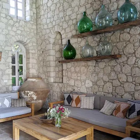 Hotel Manastir 2*