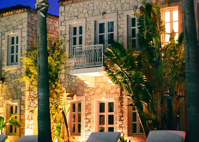 Manastir 2* Alaçatı