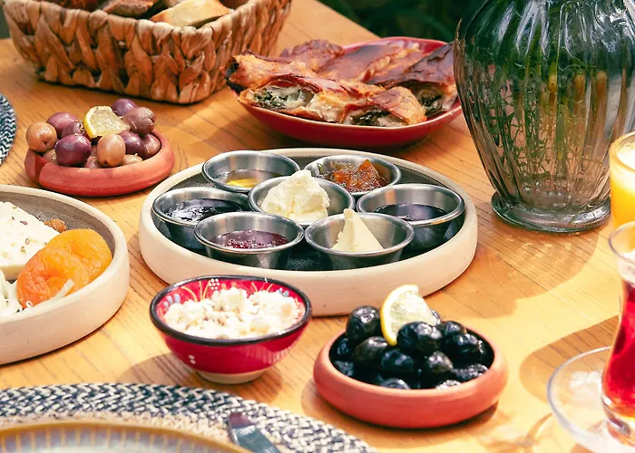 Manastir 2* Alaçatı