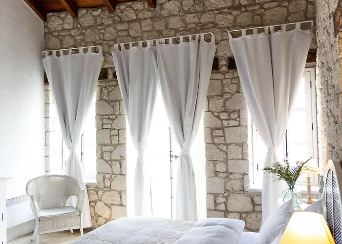 Manastir 2* Alaçatı